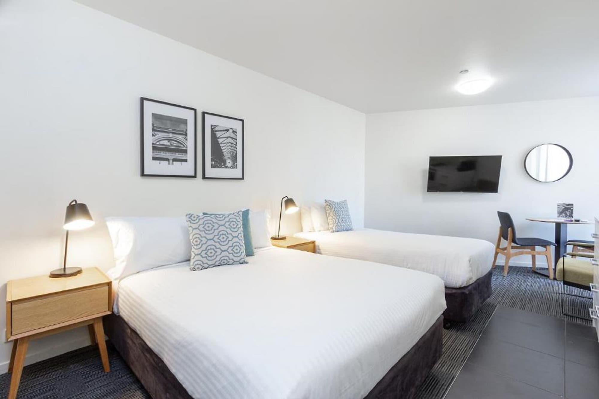 City Edge North Melbourne Apartment Hotel Bagian luar foto