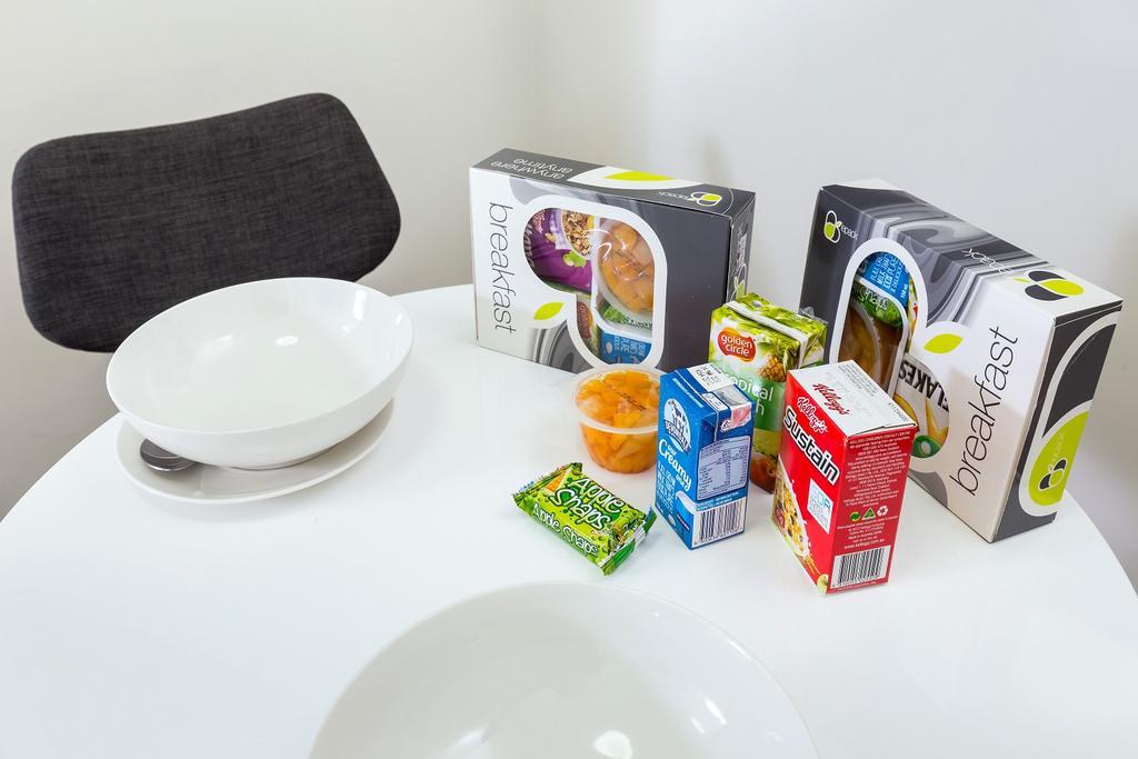 City Edge North Melbourne Apartment Hotel Bagian luar foto