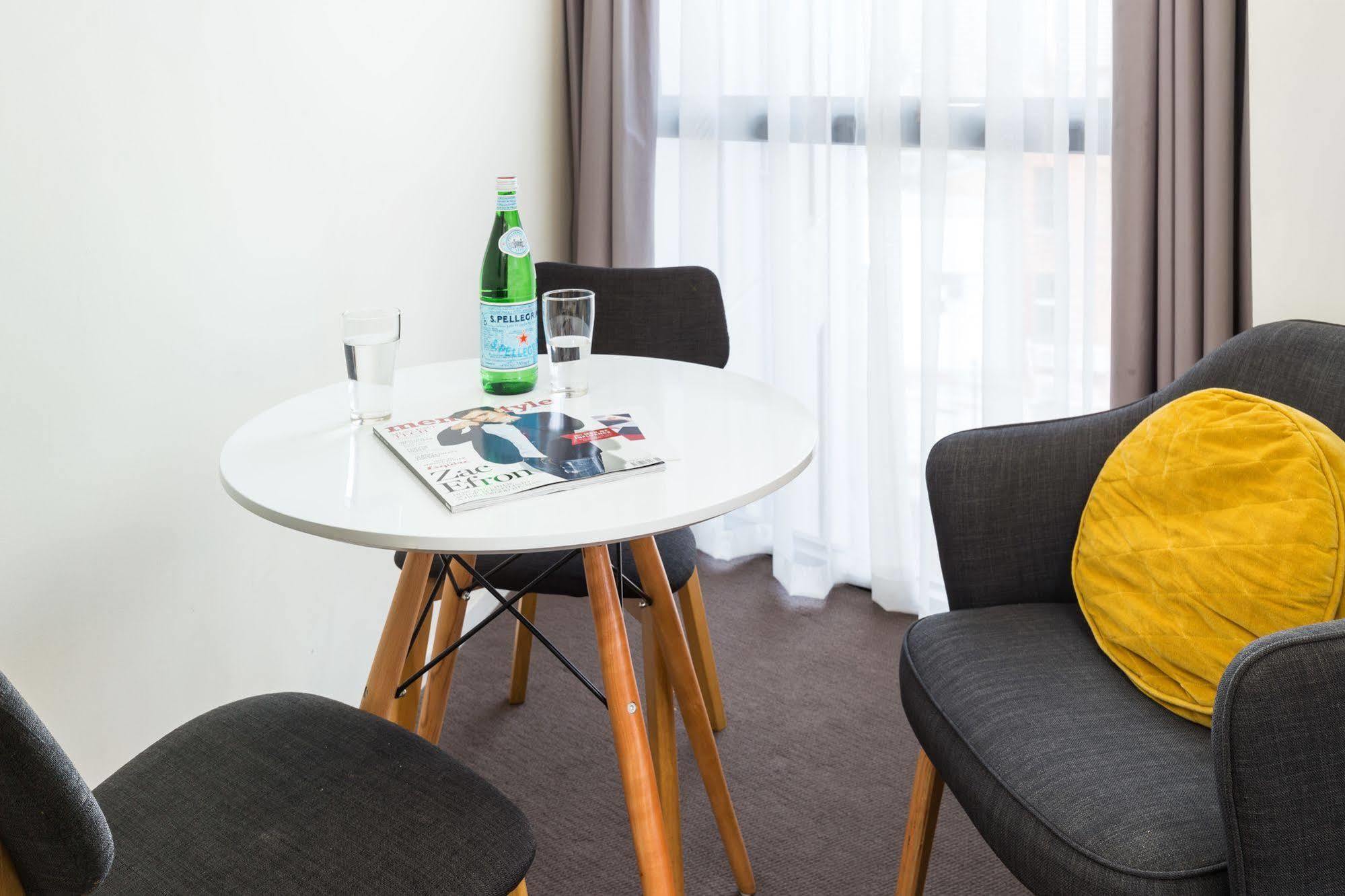 City Edge North Melbourne Apartment Hotel Bagian luar foto